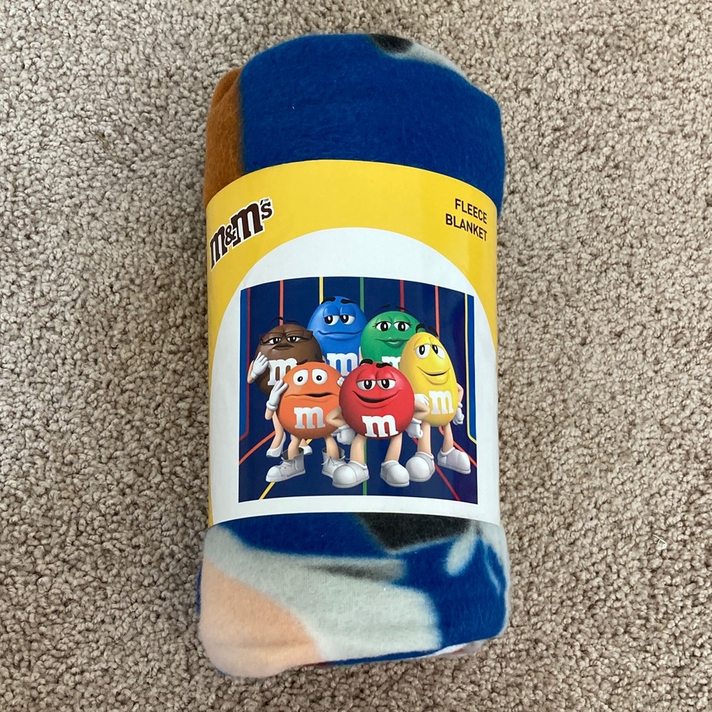 NWT M&Ms Fleece Blanket